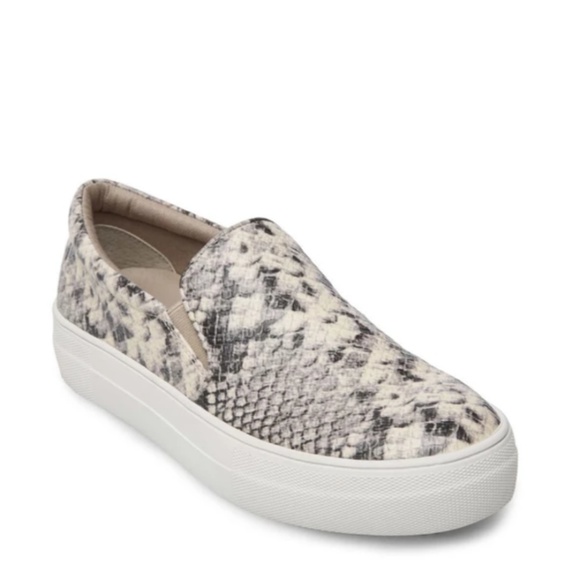 steve madden gills snake